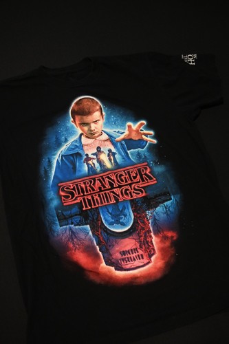 Universal Studios Halloween Horror Nights 2018 Stranger Things T Shirt S