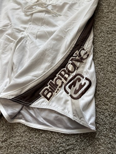 Pantaloncini da tavola vintage Billabong Andy Irons bianco marrone Y2K uomo 36 surf - Foto 2 di 8