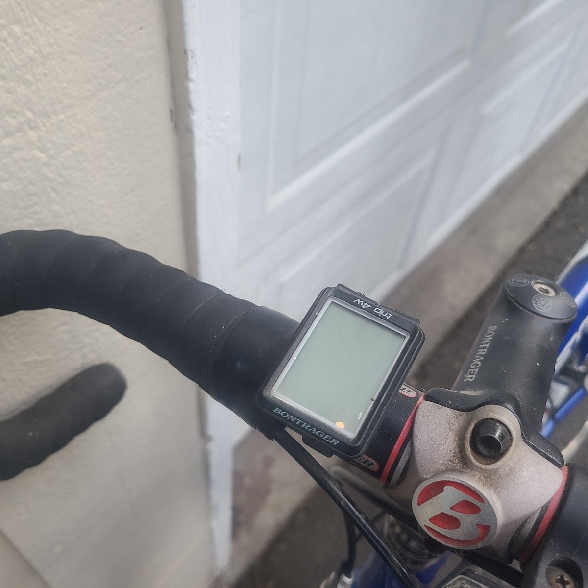 TREK 2200 ZR9000 USA MAde Bicycle Shimano DCLV Carbon Bontrager