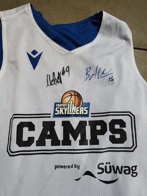 Fraport Skyliners Camp Trikot Macron   Signiert William Christmas #8   Top!