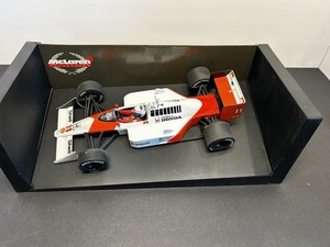 Minichamps 1/18 Prost F1 Peugeot Showcar 2000 - N°85 - Nick Heidfeld