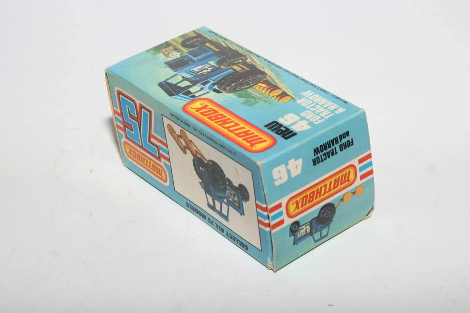 Matchbox 46c Ford Tractor (Green) with Harrow, Mint in Nice Original Box - Image 3 of 4