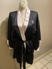 Victoria Secrets Black/Pink Short Robe Mid. Wide Sleeves OSFA New