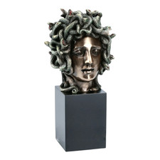 Medusakopf Figur auf Sockel Kaltguss Bronze Harz Büste Skulptur