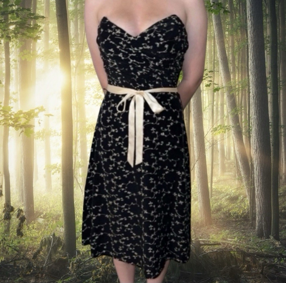 Vintage Betsey Johnson New York Silk Floral Embroidery Strapless Tea Party  Dress