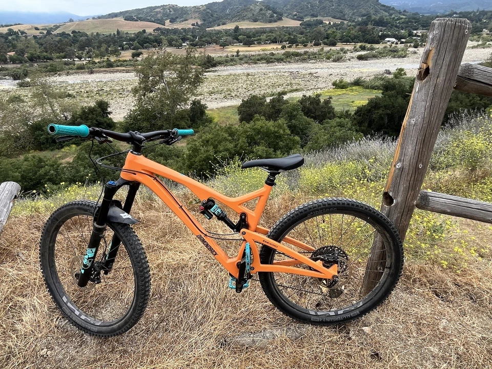 Diamondback Release 5C Full Suspension Mountain Bike - Image 2 of 4