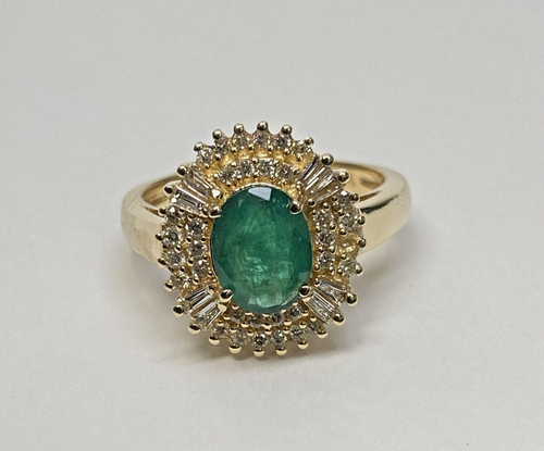Effy Baguette & Diamond & 1.25 ct Oval Green Emerald Stone 14K Yellow Gold Ring - Picture 5 of 24
