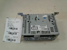 Audio Equipment Radio Receiver AM-FM-CD-MP3 Fits 17-19 FUSION 89308