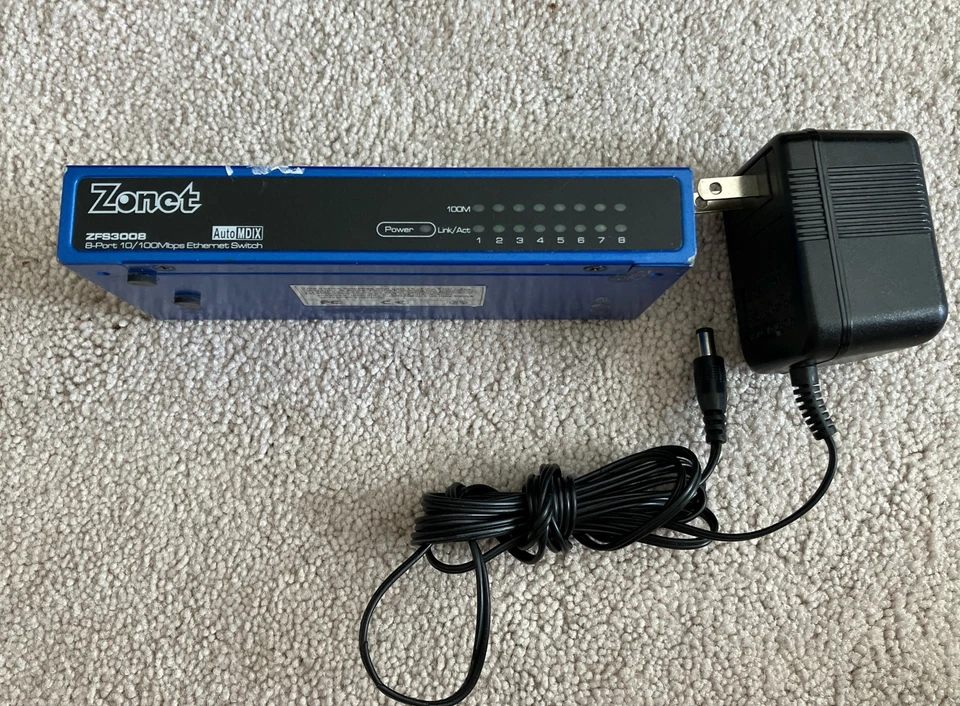 Zonet ZFS3008 8-Port 10/10 Mbps Ethernet Switch With Plug In Cord - Image 2 of 4