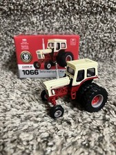 2024 ERTL 1:64 CASE IH TRACTOR NÚMERO 5 MILLONES 1066 Cosechadora Internacional ¡NUEVO!