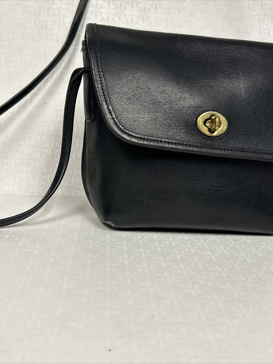 Vintage 90's COACH Turnlock Pouch In Brass Black 3010Leather Check