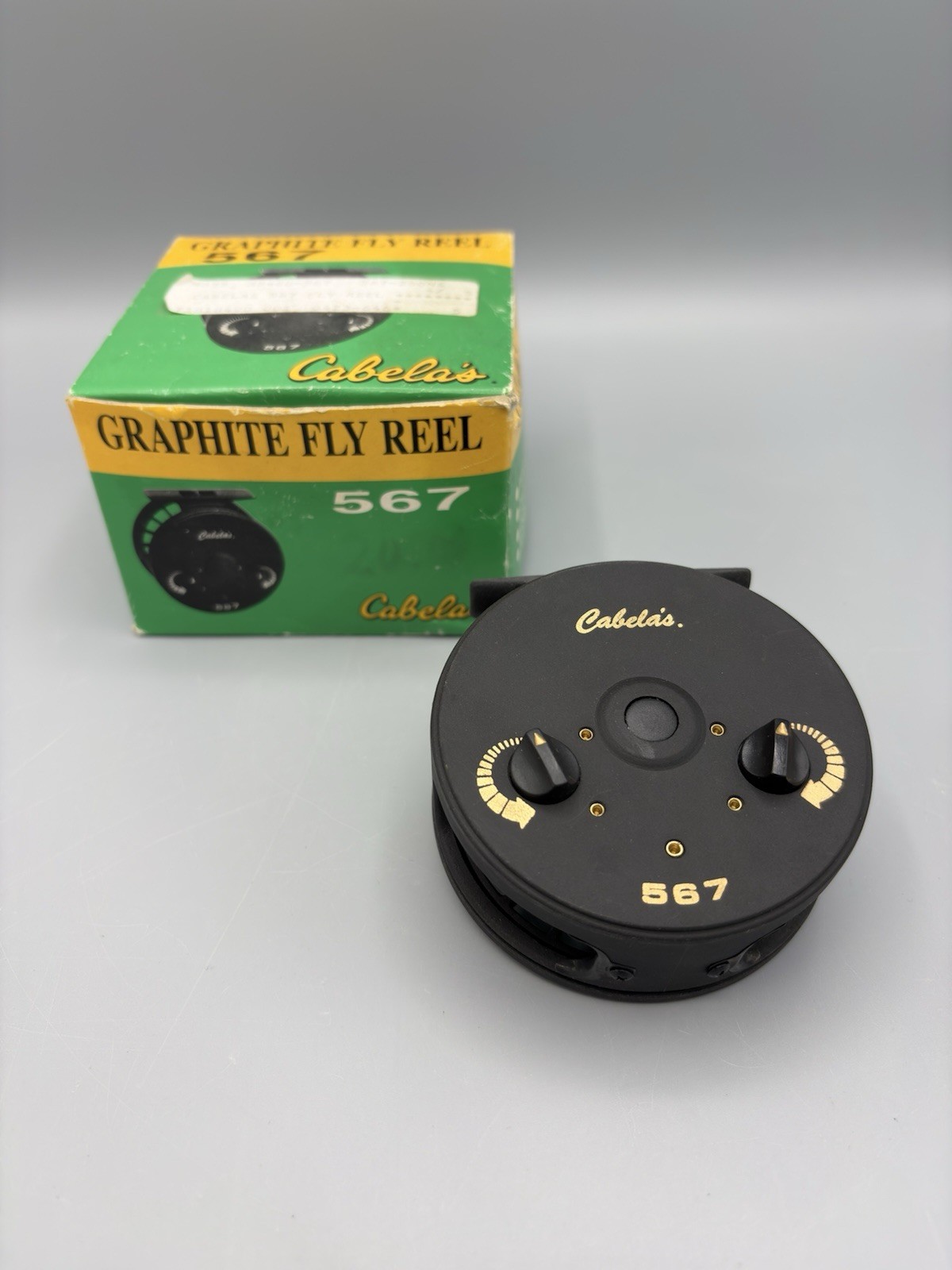 Cabela's 567 Graphite Fly Reel *Pre Owned* FREE SHIPPING