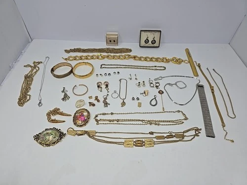 Vintage Costume Jewelry Lot - Brooch Chain/ Earrings - Garnet - 1/20 Gold Filled