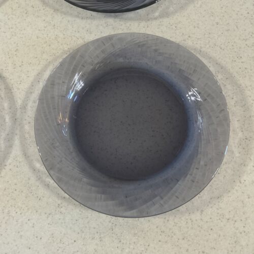 PYREX 7 1/2" PURPLE SWIRL GLASS PLATE'S SET OF 4 - Picture 2 of 20