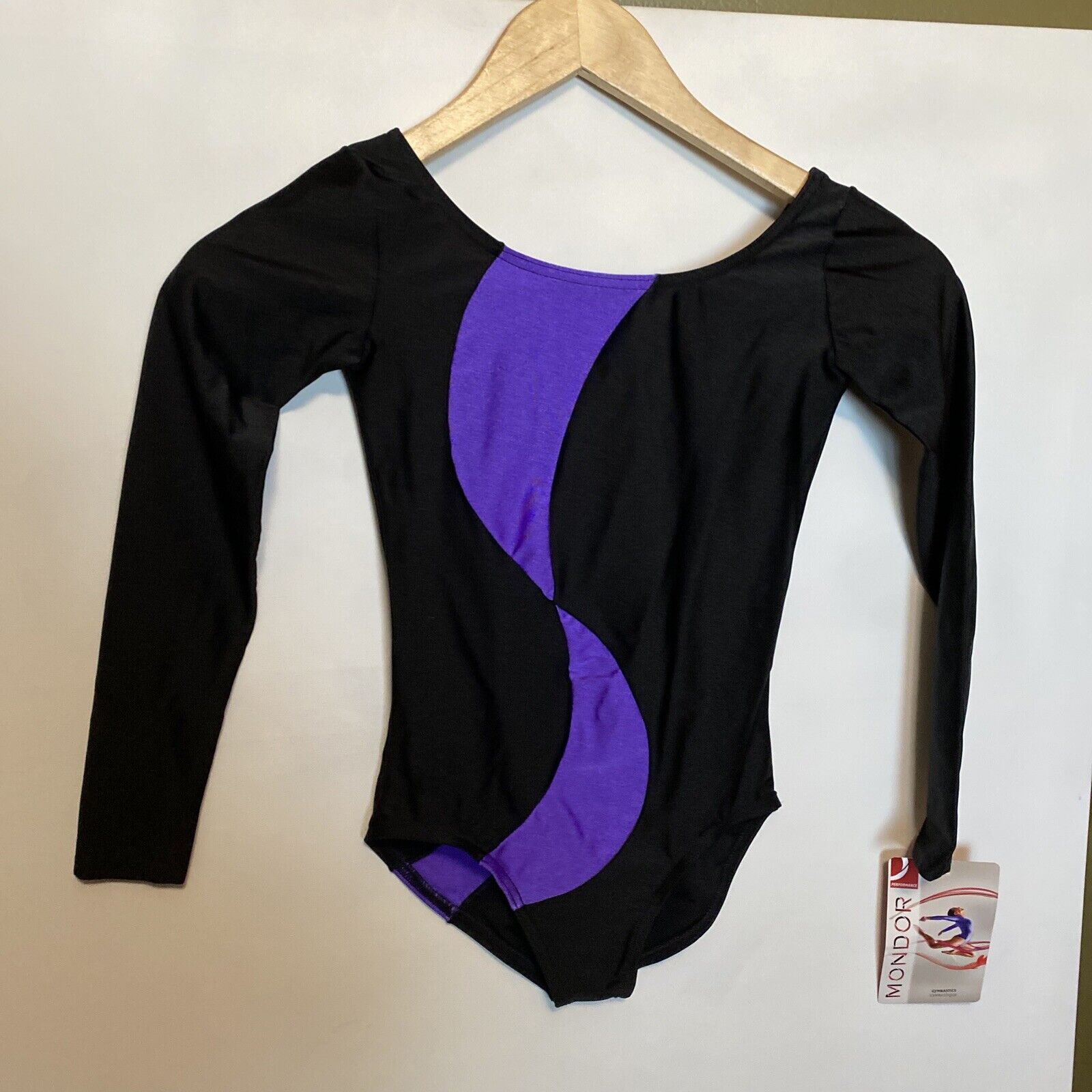 New Mondor Performance  Purple Black Dance Gymnastics Leotard Girls Size 8-10