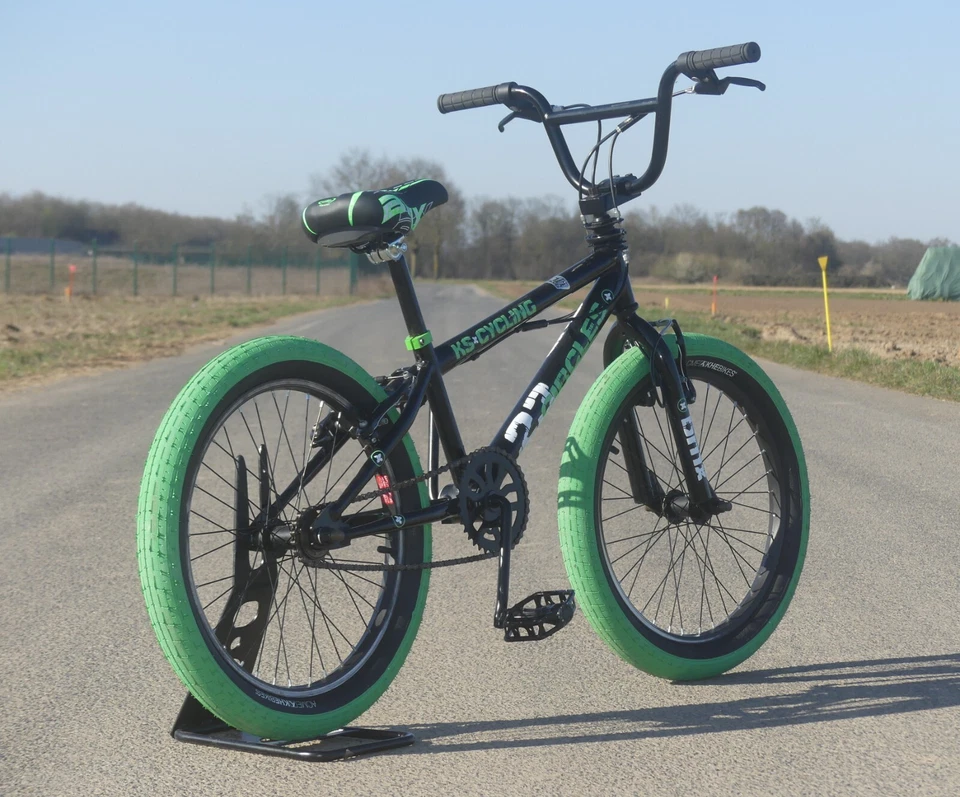 BMX FAHRRAD SCHWARZ GRÜN 20 ZOLL KS CYCLING - Bild 2 von 4