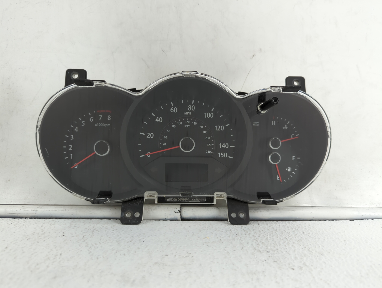 20112013 Kia Sorento Speedometer Instrument Cluster Gauges 940011u000