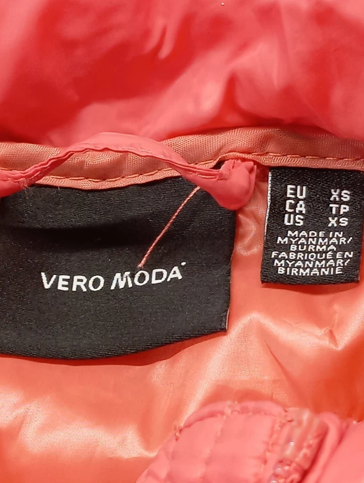 VERO MODA Chaqueta acolchada Mujeres Chaqueta Talla EU 34 rosa look casual - Imagen 4 de 4