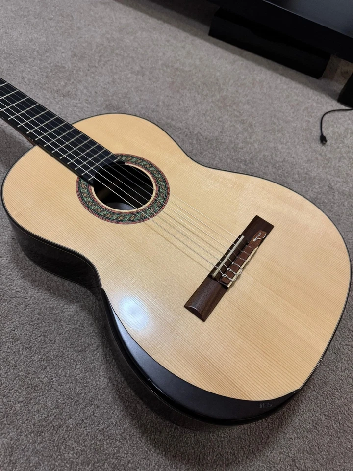 Manuel Rodriguez Superior B-S, Spruce/Indian Rosewood 4/4, Gloss, Armrest - image 2 of 4