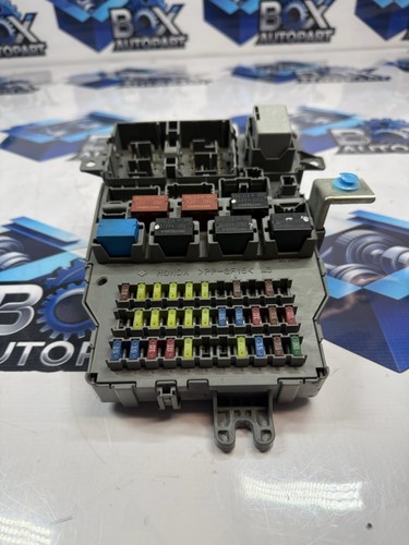 2004-2008 Acura TSX Fuse And Relay Box PP-GF15 OEM