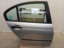 BMW E46 Limo original T�r hinten rechts 354 Titansilber Baujahr 2001