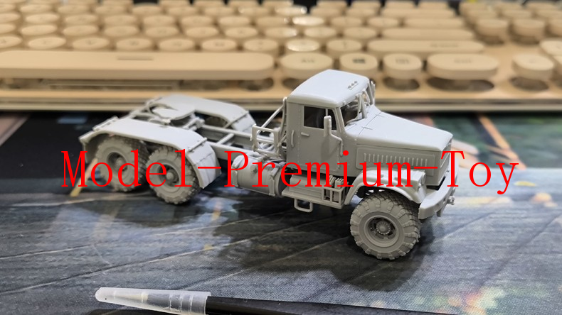 3D-printed 1/72 Soviet KRAZ-255 truck trailer unpainted model kit