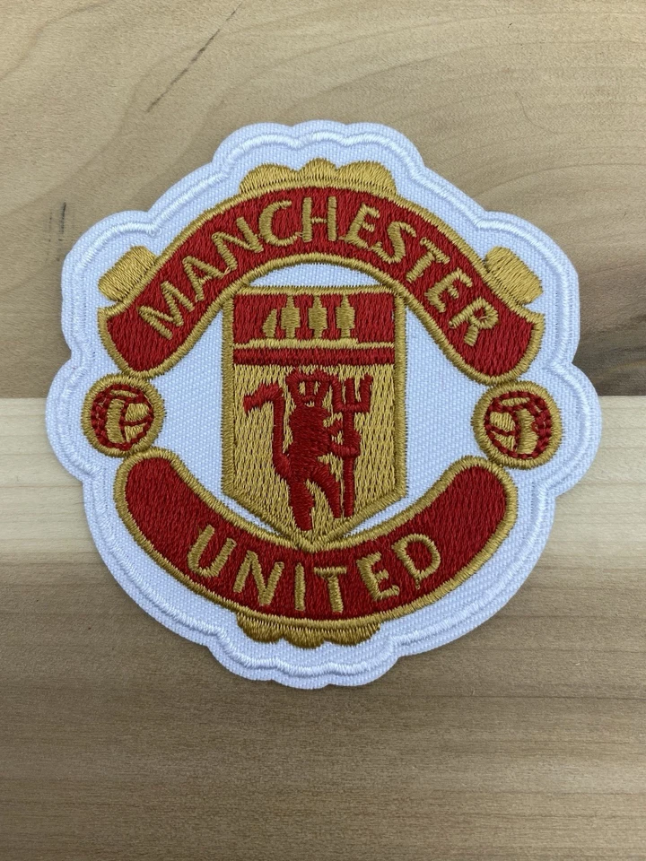 MANCHESTER UNITED IRON ON EMBORIDERED PATCH ENGLISH PREMIER LEAGUE SOCCER 3”