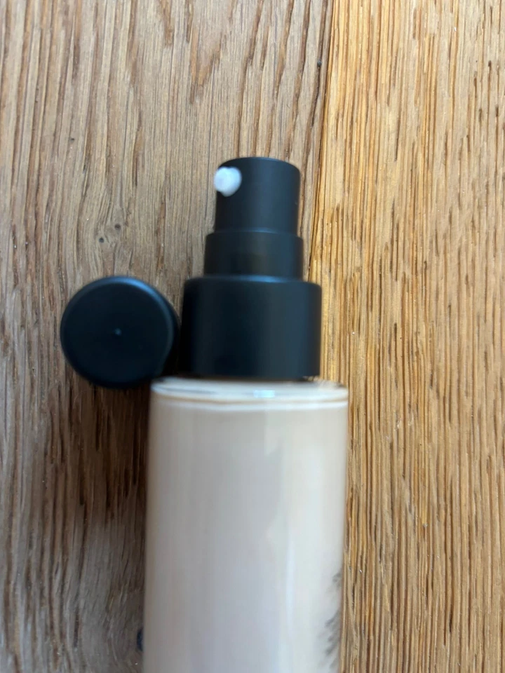 *Smashbox* Studio Skin 24 Hour Wear Hydra Foundation, 2.12, 30 ml Neu! - Bild 2 von 2