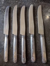 5 Dinner knives 9 1/2" 1935 Martinique Silverplate pat. by NATIONAL SILVER CO  