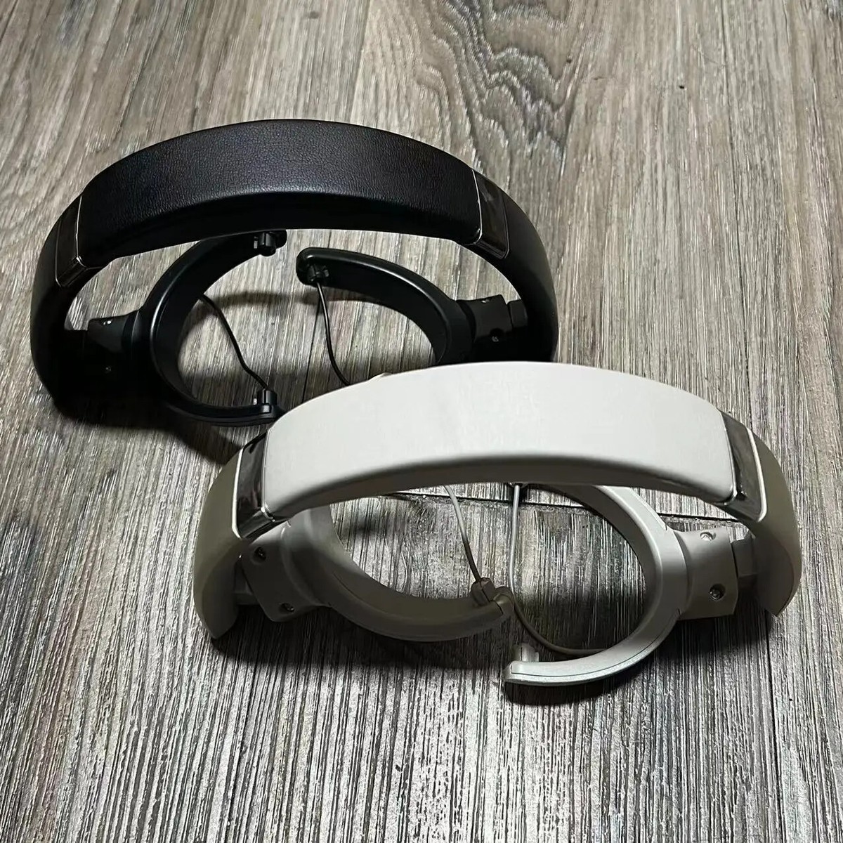 (動作確認済み)JBL tour ONE M2 部品破損あり 動作確認済み)JBL tour ONE M2 部品破損あり