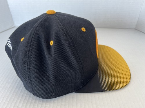 Boston Bruins Mitchell & Ness Snapback Cap Hat Black Outdoor NHL Hockey - Picture 8 of 16