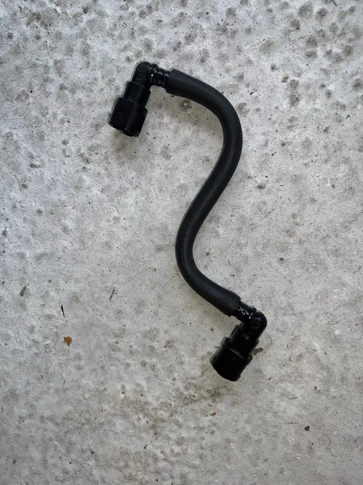 SUZUKI GSXR 1300 HAYABUSA Busa 1999-2007 tanque de combustible de gasolina envío bomba manguera línea Foto 2 de 2