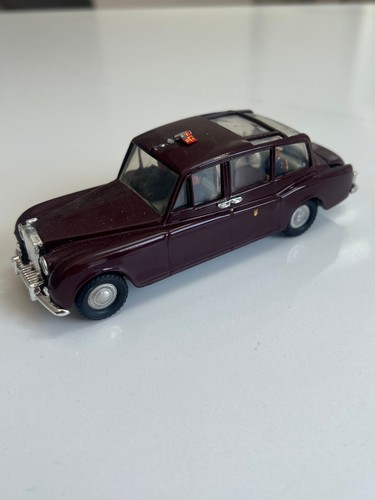 SPOT ON ROLLS royce silver wraith EUR 19,50 - FR