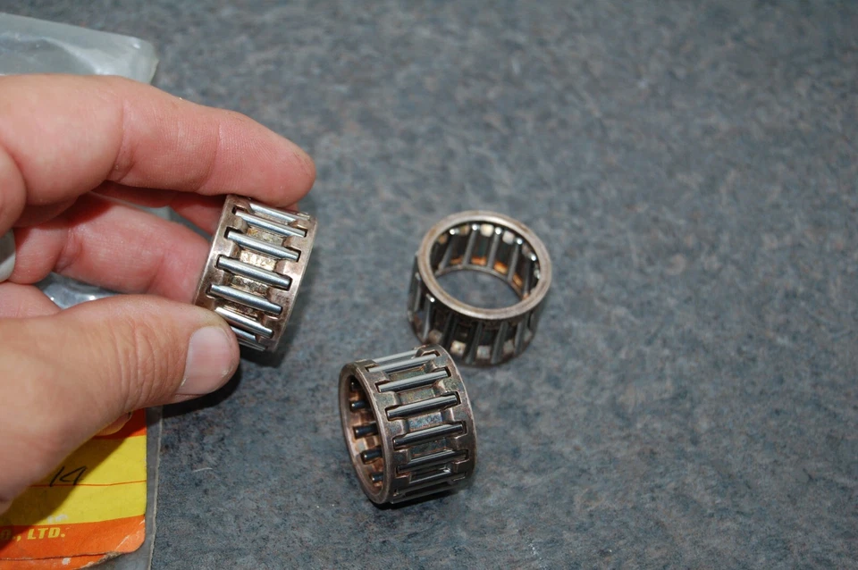 Rodamiento (CANTIDAD-3) GT750 RM250 RM400 RM370 PE400 NUEVO EN STOCK ORIGINAL Suzuki 09263-24014 Foto 4 de 4