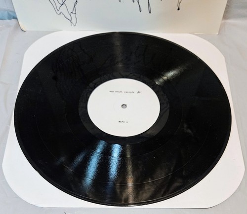 *RARE* Mouthus "Sister Vibration" 2006 Vinyl Album! Excellent Condition! - Picture 2 of 5