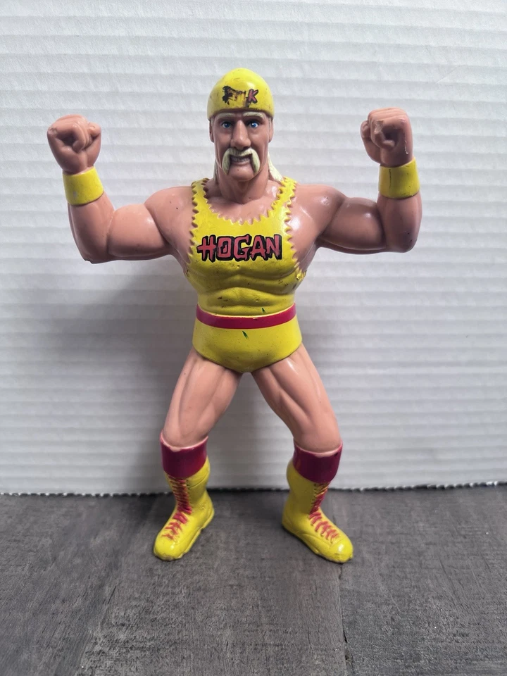 Винтажная экшн-фигурка рестлера 1994 WCW Hulk Hogan серия 1 ЧИТАЙТЕ/СМОТРИТЕ ФОТО - Изображение 2 из 4