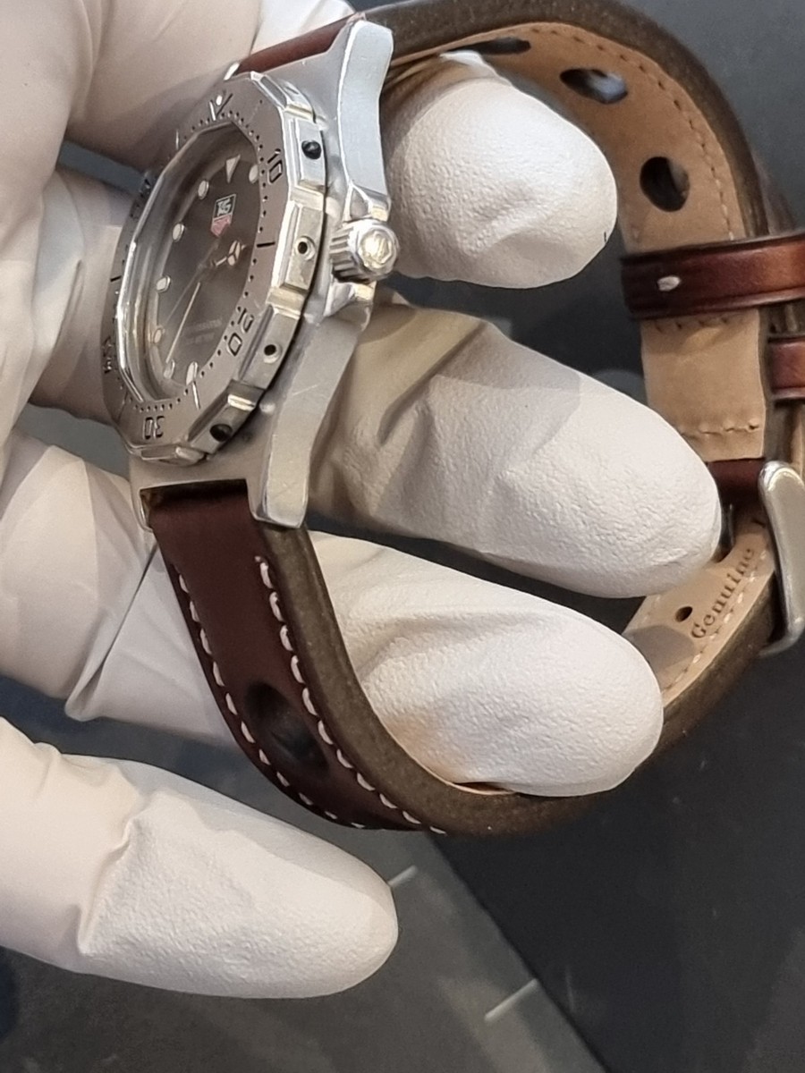稼働 TAG HEUER 3000 腕時計 回転ベゼル ボーイズ 希少 56 Yahoo!オークション -「tag heuer 3000」の落札相場・落札価格