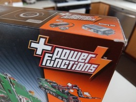 Lego Technic 2in1 Service Truck Set 42008 Brand New in Sealed Box