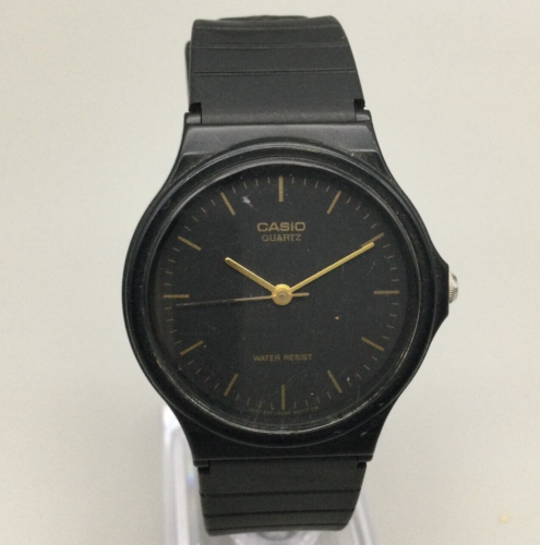 Reloj Casio para Hombre Tono Negro Redondo Goma 1330 MQ-24 Nueva Batería W10 - Imagen 1 de 13