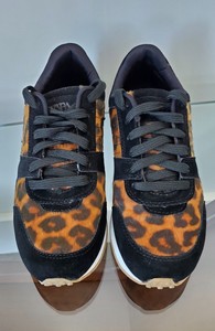 zara leopard print sneakers