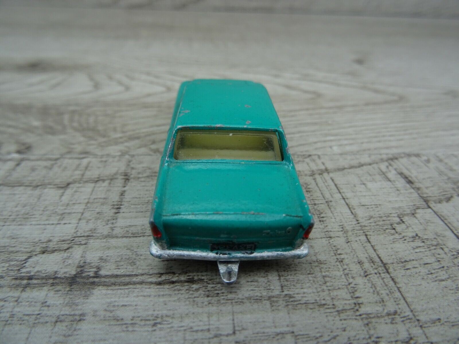 Matchbox Lesney Vintage 1963 No 33 Ford Zephyr III Sea Green Diecast