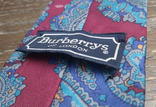 VTG Burberry London 🇬🇧 Maroon, Blue, Purple, Gray Paisley 57/3.5 Silk Tie - Picture 9 of 9