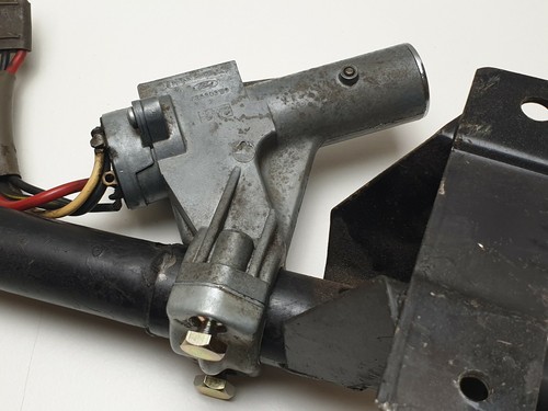 FORD ESCORT MK1 IGNITION BARREL STEERING LOCK SHEAR BOLTS RS2000 MEXICO GHIA RS - Picture 9 of 12