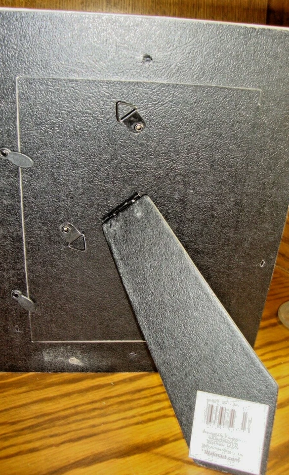 沃尔玛“Mainstays”金色和象牙色5x7相框独立式或壁挂F17 — 第 3/3 张图片