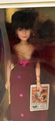 VTG World Doll Scarlett Gone With The Wind Movie Greats red dress 2nd Issue NRFB