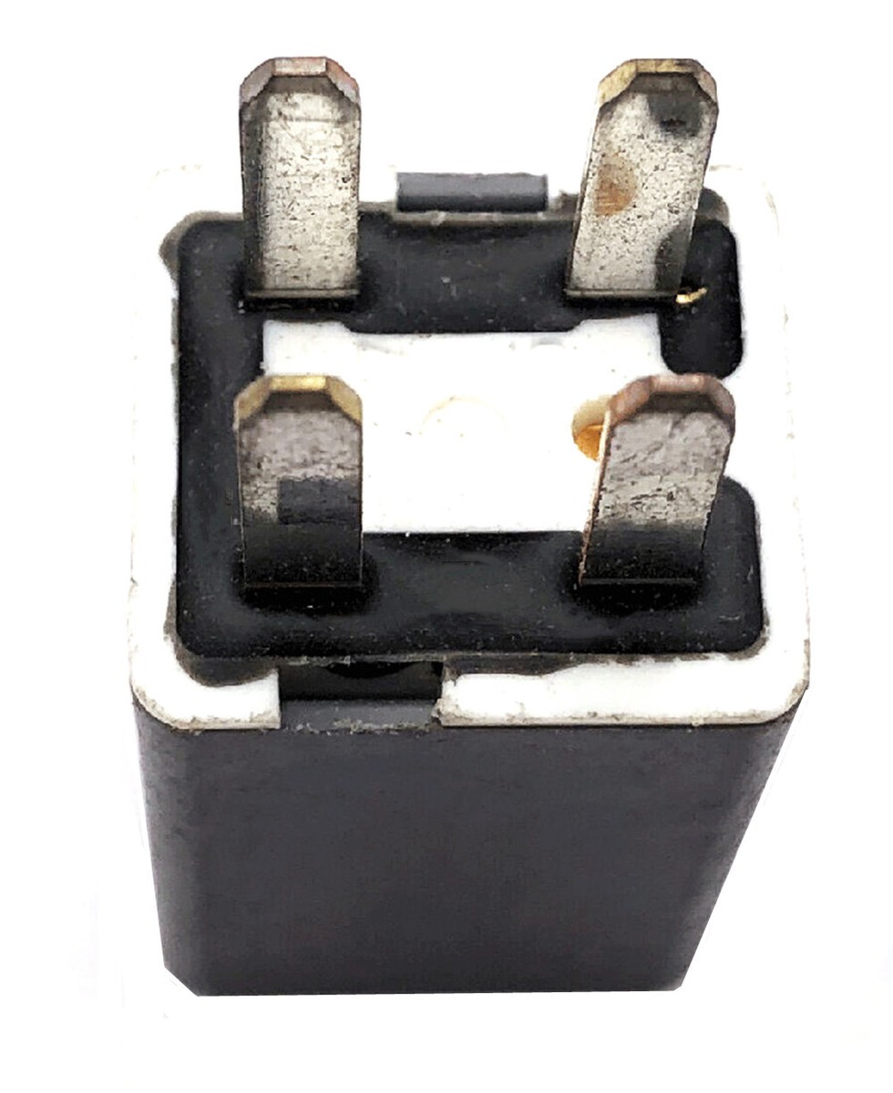 Rel&egrave; Auto GM Originale 13502754 &ndash; 4 Pin, 1 Pezzo, Usato In Giappone