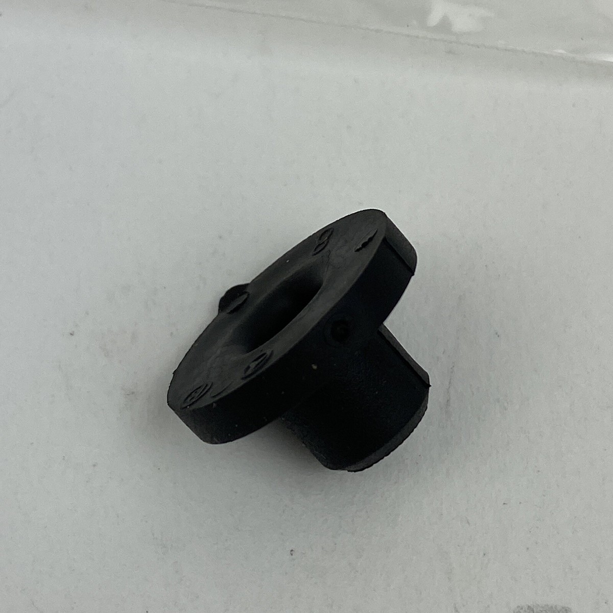 Genuine Mercedes-Benz OEM Windshield Washer Pump Grommet 123-997  