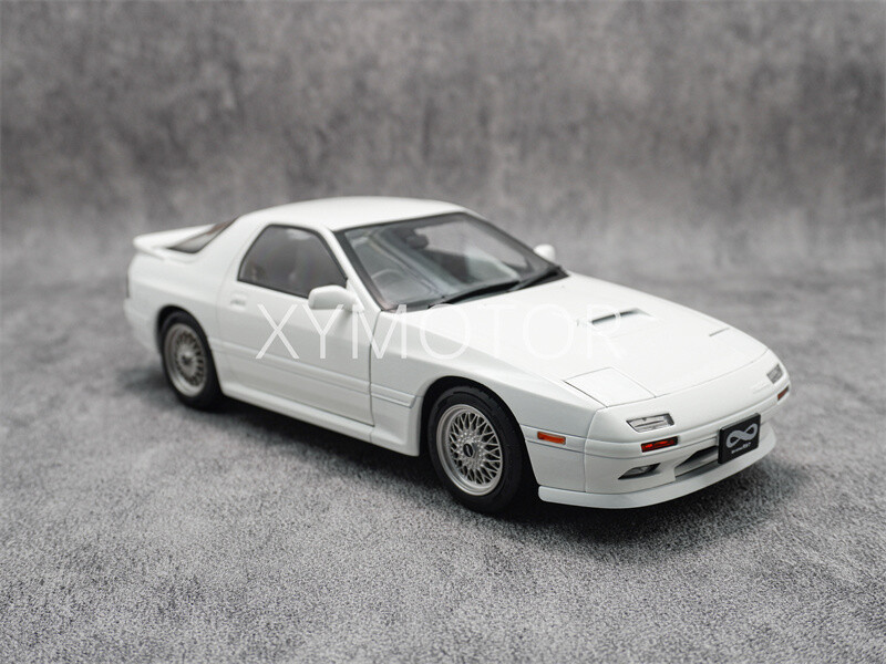 WHELART製 1/18 マツダ サバンナ RX-7 FC3 1990 WHELART 1:18 Mazda Savanna RX-7 FC3S infinite RX7 White
