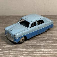 Dinky Toys No.162 Ford Zephyr Saloon Car (1956-1959) Meccano