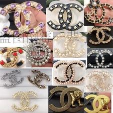 Women's Fashion Classic Three-dimensional Pearl Crystal Brooch Gift NEW